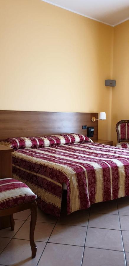 Hotel Scrivano Randazzo Eksteriør billede